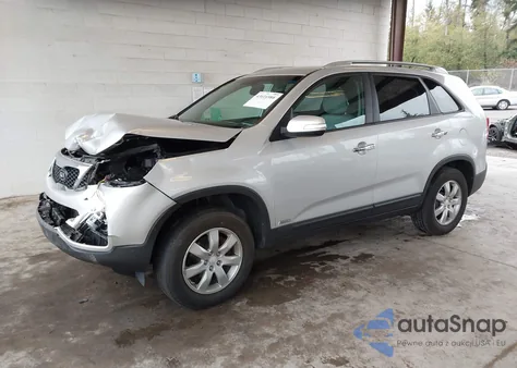 2011 Kia Sorento Lx z USA, uszkodzony, nr VIN 5XYKTDA18BG003708